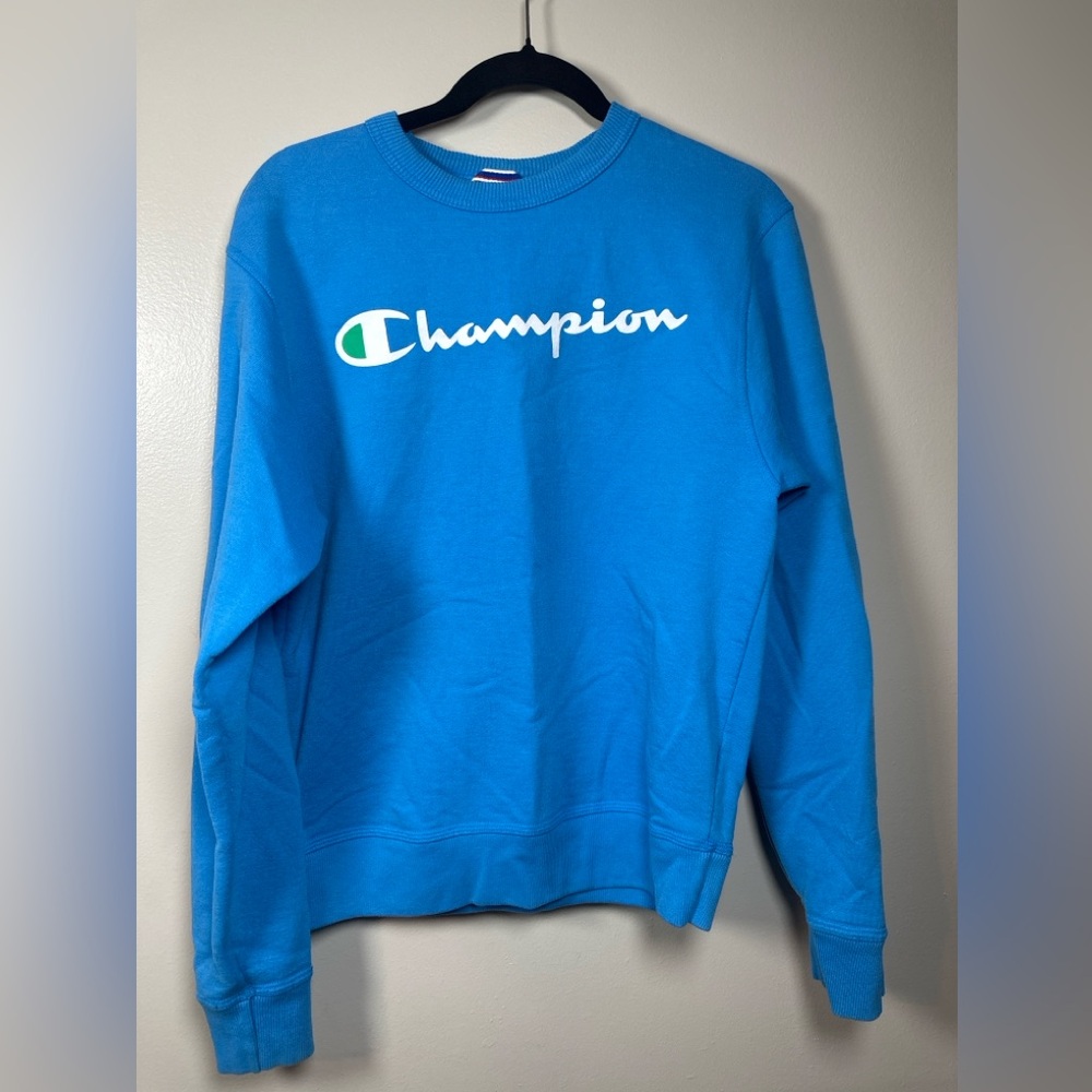 Champion Blue Script Logo Crewneck — Men’s Small / Unisex Sweatshirt